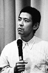 塚本由晴氏