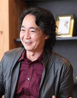 吉田明弘氏