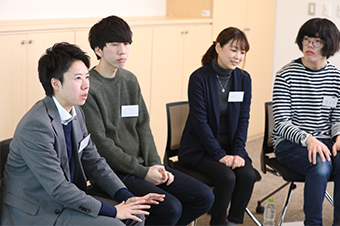 座談会の様子5